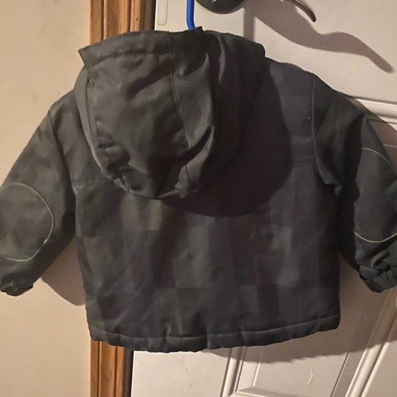New 12m first jacket - Picture 4 of 5